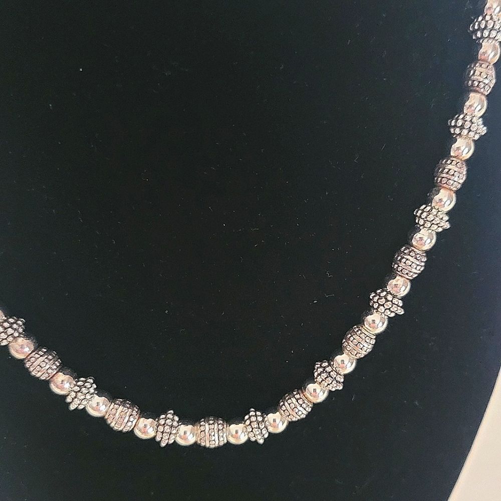 Napier Silvertone Beaded Collar Necklace - Picture 8 of 10